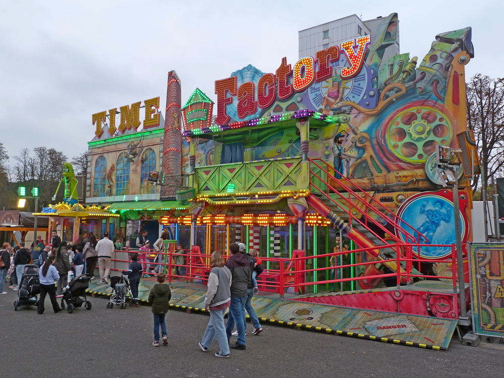 Krefelder Herbstsprödentalkirmes 2025