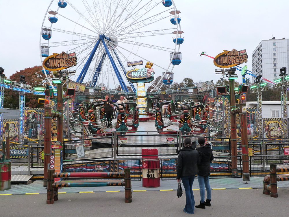Krefelder Herbstsprödentalkirmes 2025