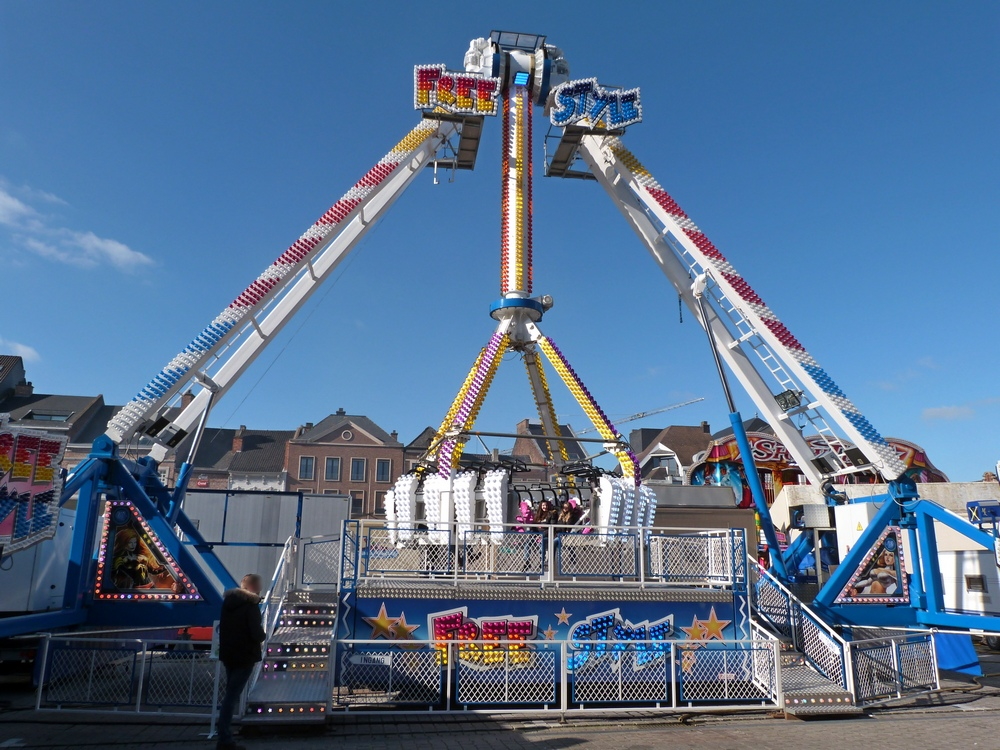 Carnavals-Kermis Sint-Truiden 2022 (B)