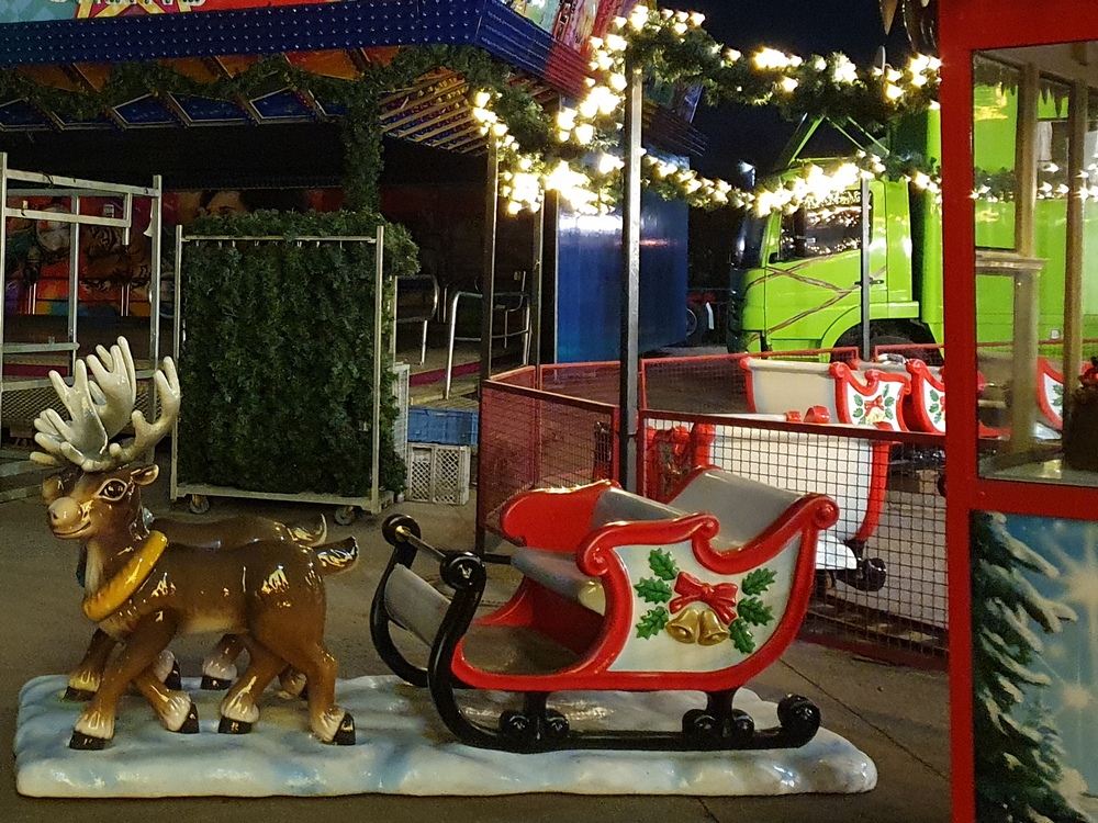 Aufbau Cranger Weihnachtszauber 2021