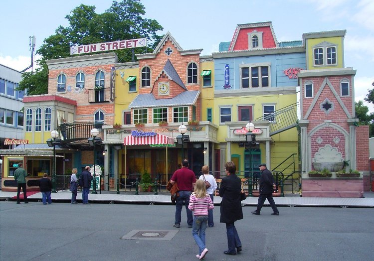 Fun Street - Hofmann