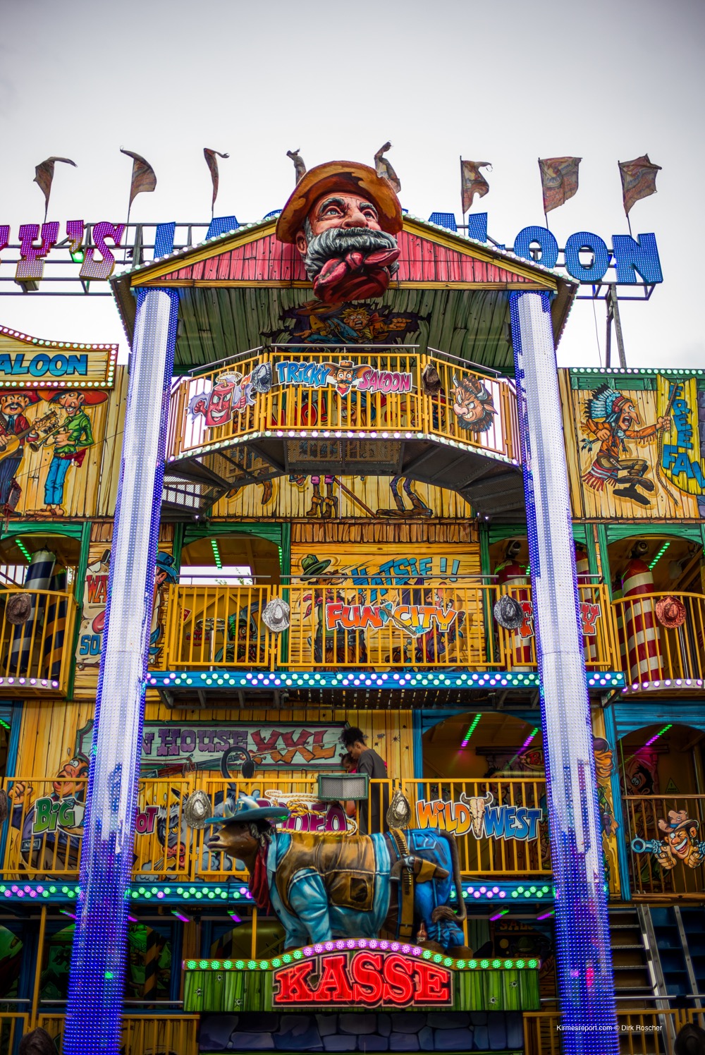 Fuzzy's Lachsaloon - Rasch