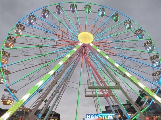 Rodenkircher Markt: Wechsel beim Riesenrad